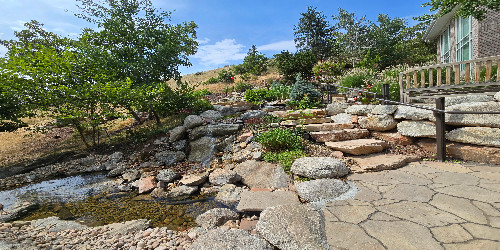 Multi-tiered garden fountain